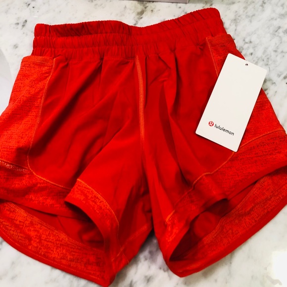 Lululemon hotty hots in carnation red - Picture 1 of 4